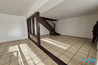 location maison fleurines 60700
