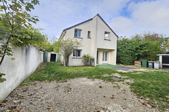 Ma-Cabane - Location Maison FONTENAY-SOUS-BOIS, 127 m²