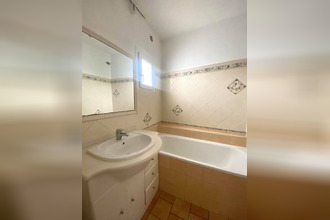 location maison fourques 30300
