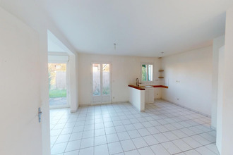 location maison garennes-sur-eure 27780