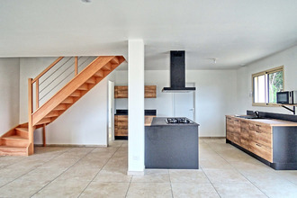 location maison gressey 78550