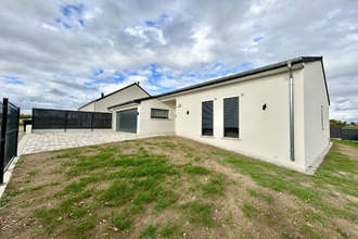 location maison hellimer 57660
