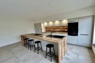 location maison hellimer 57660