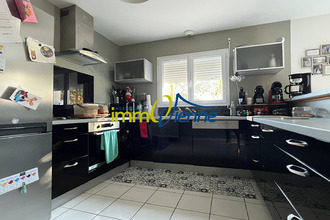 location maison jardres 86800