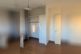 Ma-Cabane - Location Maison L'ISLE-JOURDAIN, 80 m²