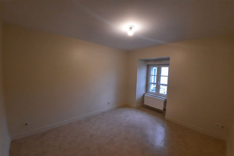 location maison la-baconniere 53240