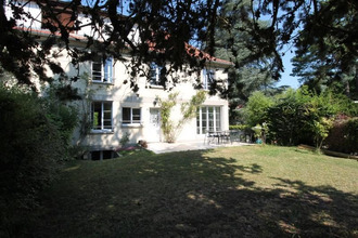 Ma-Cabane - Location Maison La celle-saint-cloud, 177 m²