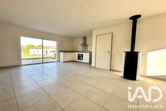 location maison la-copechagniere 85260