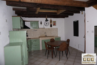 Ma-Cabane - Location Maison La Côte-Saint-André, 64 m²