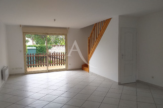 location maison la-menitre 49250