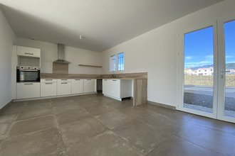 location maison la-motte-d-aigues 84240