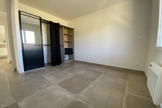 location maison la-motte-d-aigues 84240