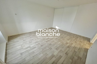 location maison la-peyratte 79200