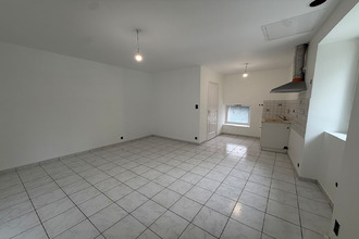 location maison la-varenne 49270