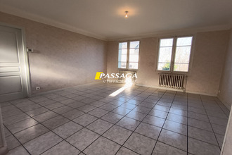 location maison laissac 12310