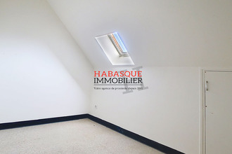 location maison lampaul-guimiliau 29400