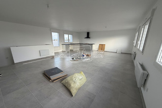 location maison landemt 49270