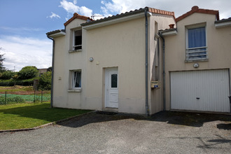 location maison le-mesnil-en-vallee 49410