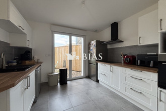 location maison le-neubg 27110