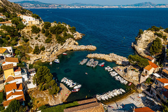 location maison le-rove 13740