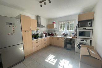 location maison les-angles 30133