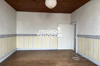 location maison lhoumois 79390