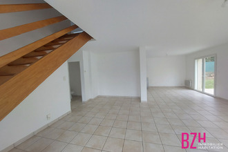 location maison locqueltas 56390