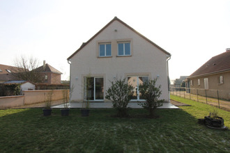 location maison lux 71100