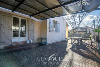 location maison luynes 13080