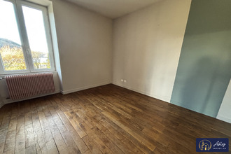 location maison menet 15400