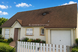 location maison menneval 27300