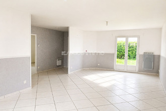 location maison menneval 27300