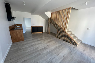 location maison meral 53230
