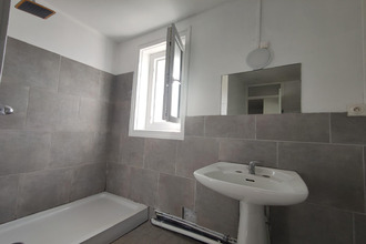 location maison mirebeau 86110