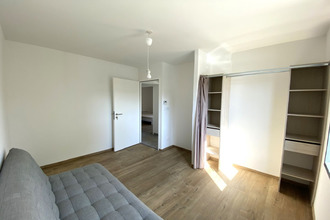 Ma-Cabane - Location Maison MONTELIER, 104 m²