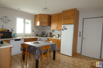 location maison moulins-sur-yevre 18390