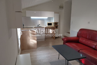 location maison mouries 13890