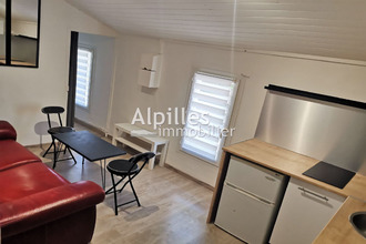 location maison mouries 13890