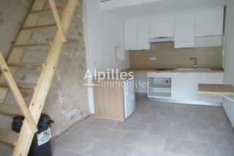 location maison mouries 13890