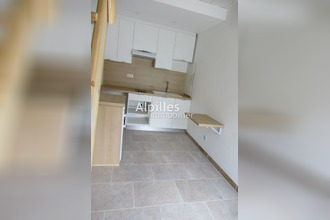 location maison mouries 13890