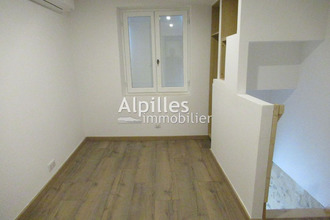 location maison mouries 13890