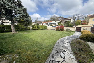 location maison mtrabe 31850