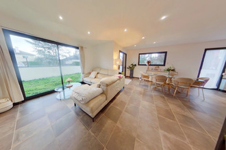 location maison mtrond-les-bains 42210