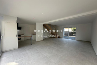 location maison murs-erigne 49610
