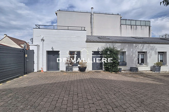 Ma-Cabane - Location Maison NANTERRE, 210 m²