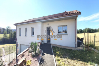 location maison naucelles 15250