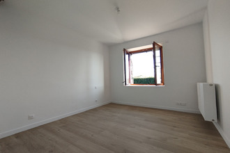 location maison nozay 44170