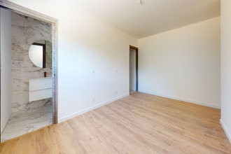 Ma-Cabane - Location Maison PERIERS-SUR-LE-DAN, 196 m²