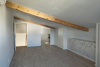 location maison pierrelatte 26700