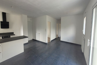 Ma-Cabane - Location Maison PLEYBEN, 77 m²